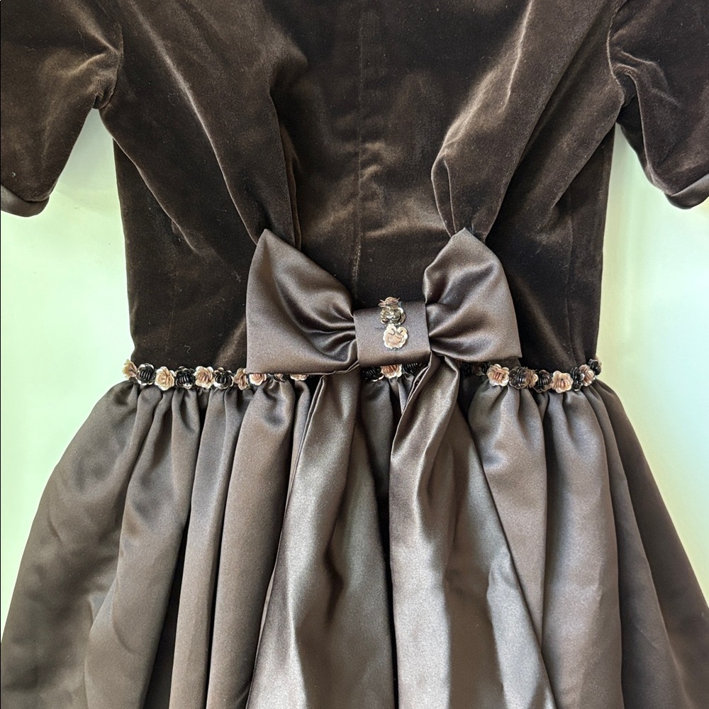 Zoe LTD Formal Dress Gown in Brown Velvet & Satin Bow Party Special Occa Size 16 - Picture 7 of 12